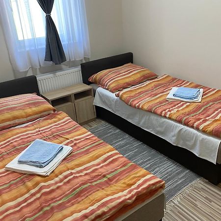 Aba-Boebe Vendeghaz Lägenhet Zalaszentivan Exteriör bild