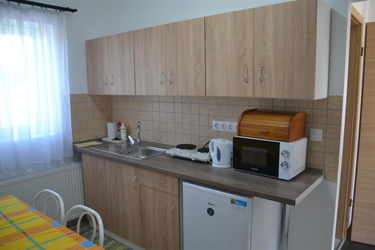 Aba-Boebe Vendeghaz Lägenhet Zalaszentivan Exteriör bild